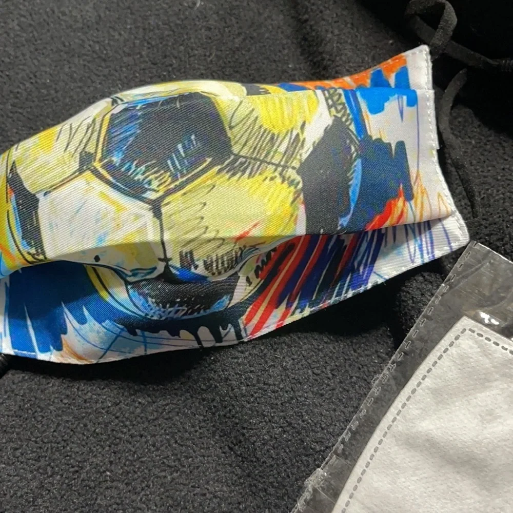 6/$20 New kid’s soccer face mask